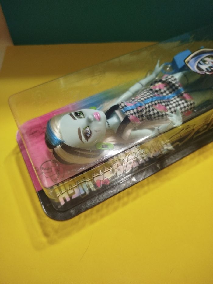Monster High - Frankie Stein - photo numéro 8