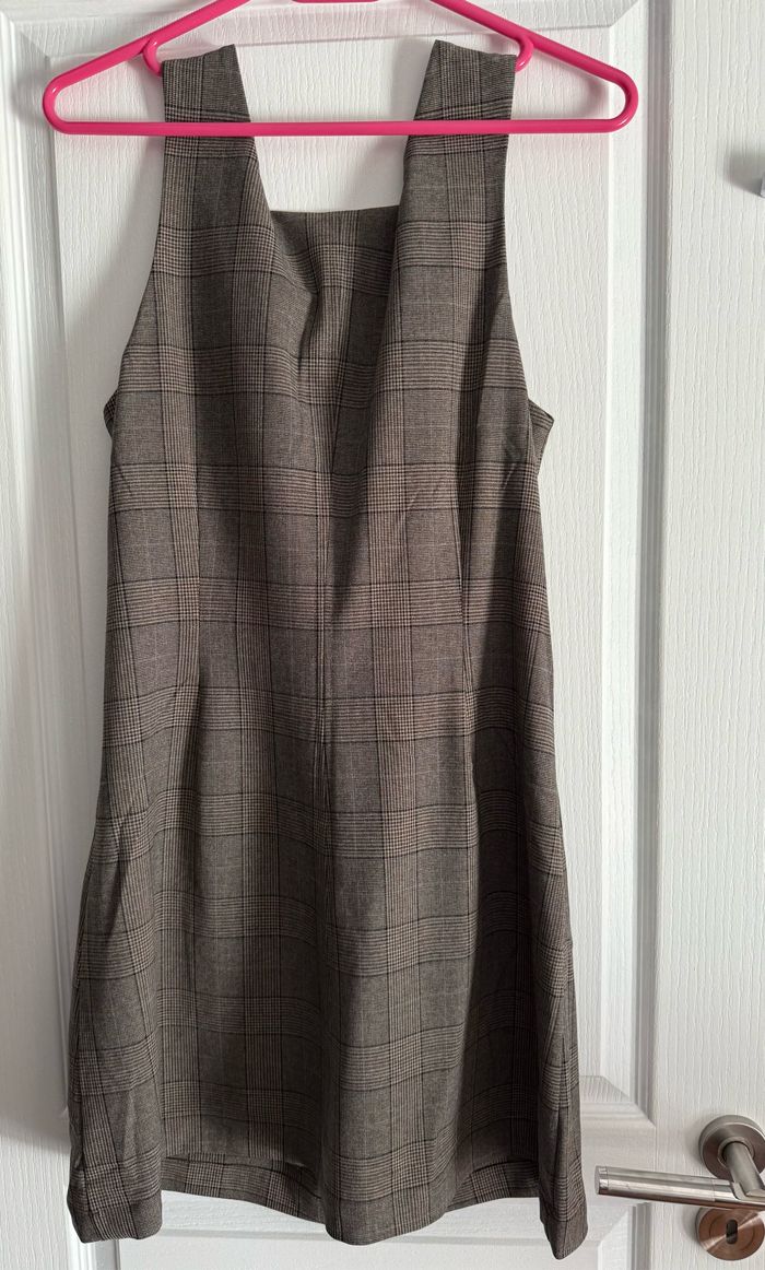 Robe marron - photo numéro 4