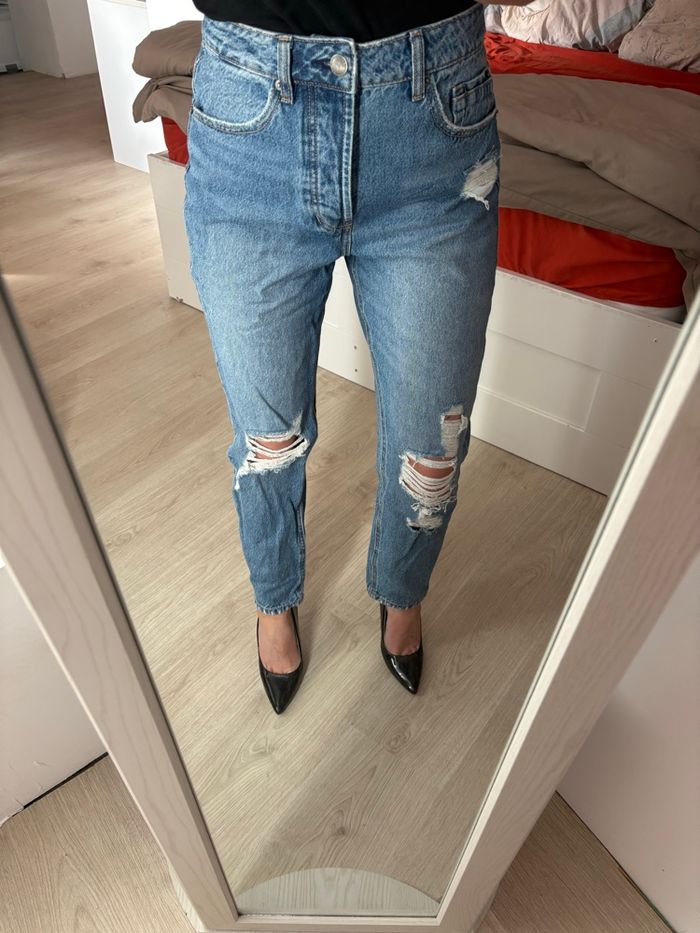 Jean troué stradivarius - photo numéro 5