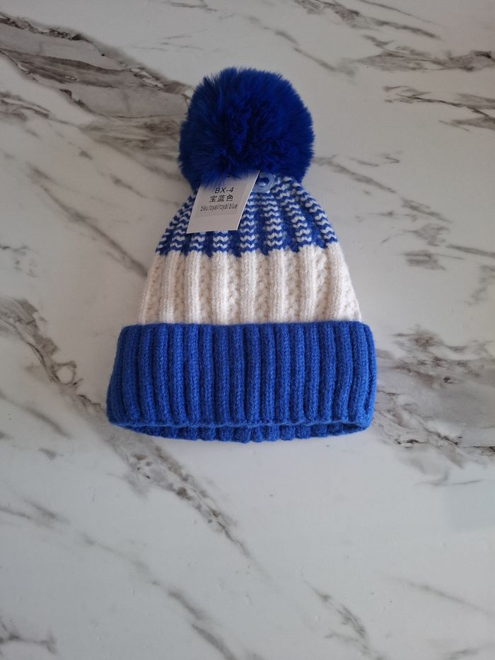 Bonnet femme bleu blanc - photo numéro 3