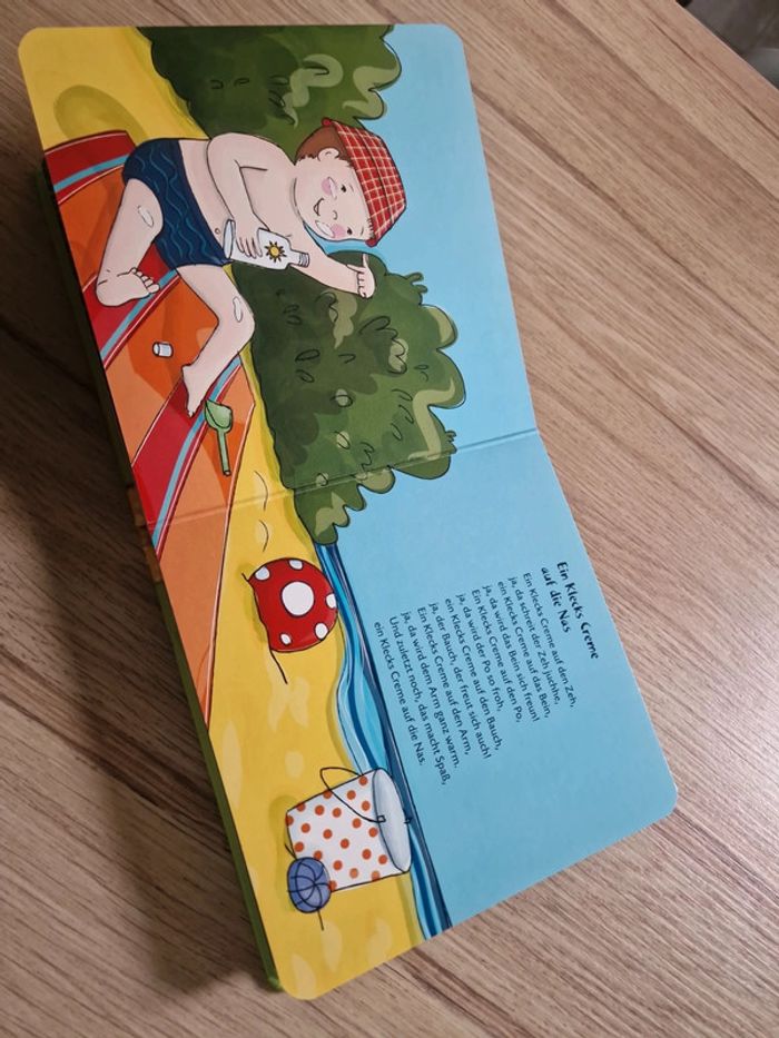 Livre / Buch Ich wiege dich ein bisschen und gebe dit ein Küsschen - photo numéro 10