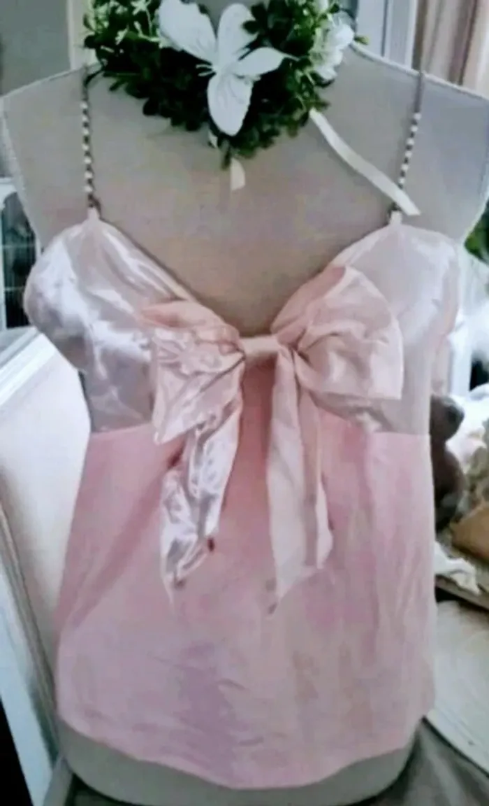 Haut rose tendre La Redoute Taille 46/48(plutôt 42) Neuf - photo numéro 3