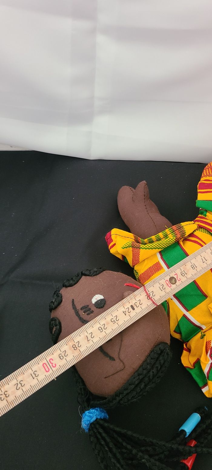 Poupée de Chiffon Noire en Tissu Wax Africain - photo numéro 2