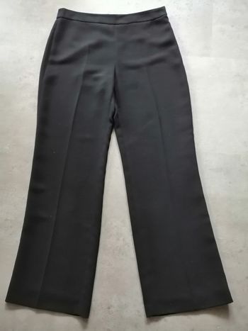 Pantalon noir Taille 38 ZARA