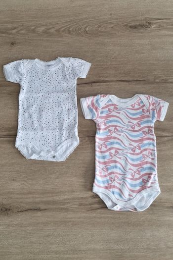 Lot bodies Petit Bateau 3 mois