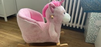 Licorne à bascule