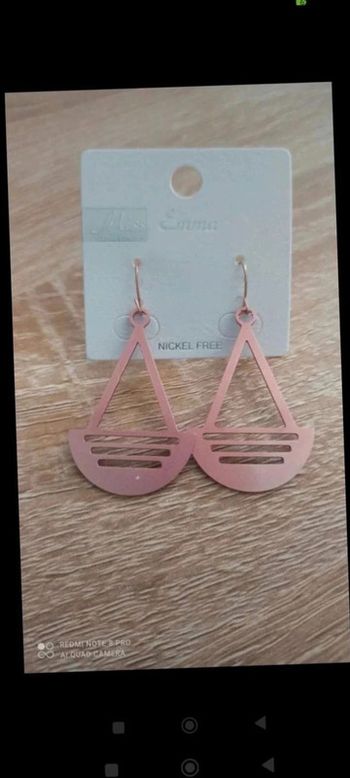 Boucles  d'oreilles  balances  rosé
