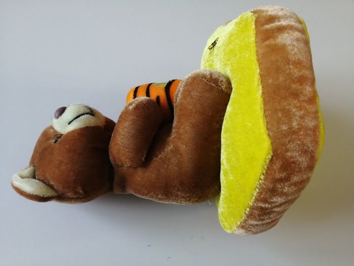 livre et peluche ours - photo numéro 4