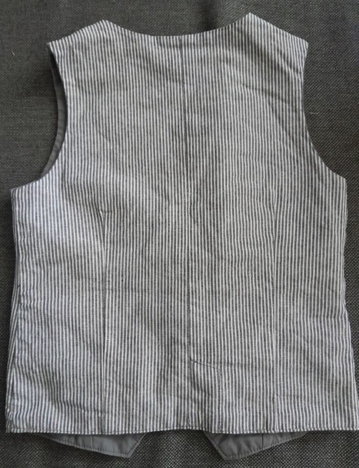 Gilet de cérémonie baptêmes mariage réversible 8ans - photo numéro 4