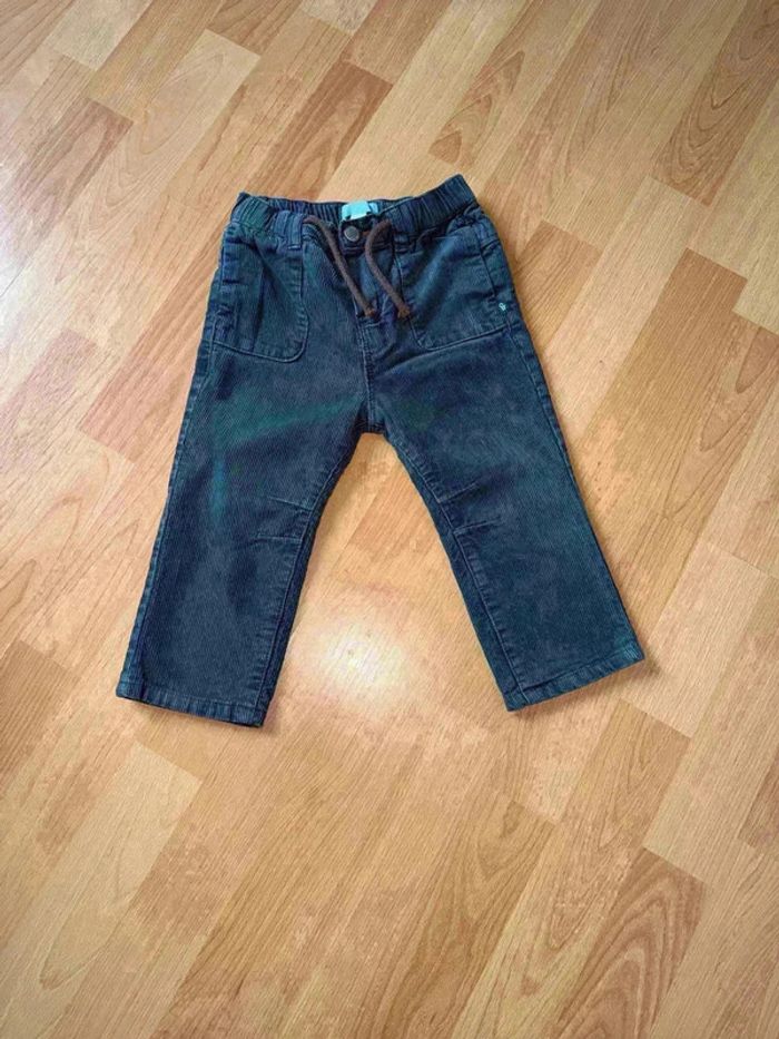 Pantalon en velours côtelé Obaïbi - 18 mois - Excellent état