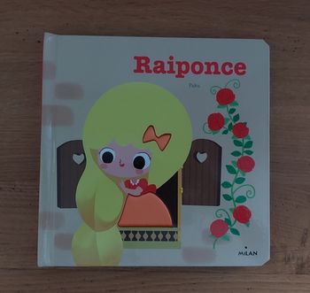 Raiponce - livre cartonné à toucher