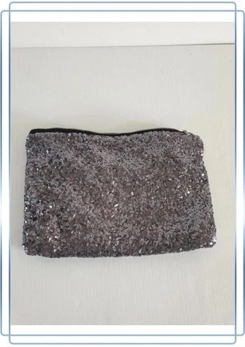 Pochette vimoda argenté, très bon état