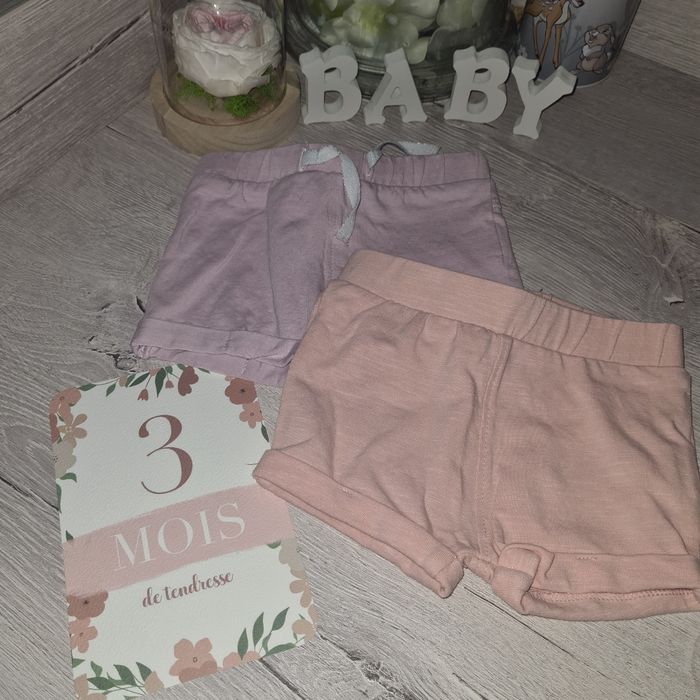 Lot de 2 shorts bébé fille 3 mois