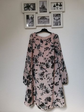 Très jolie Robe fleurie fluide