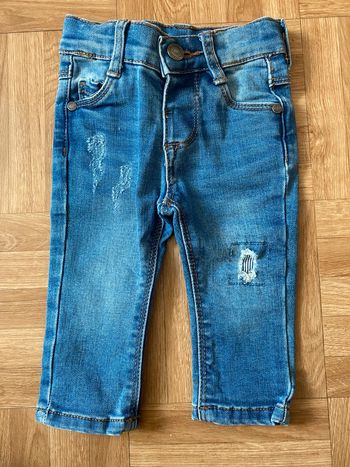 Jean bleu Tape à l'Oeil taille 3 mois