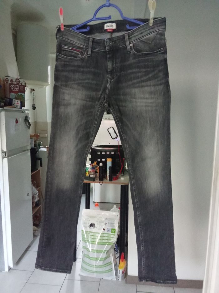 Jean de marque Hilfiger taille 42 - photo numéro 2