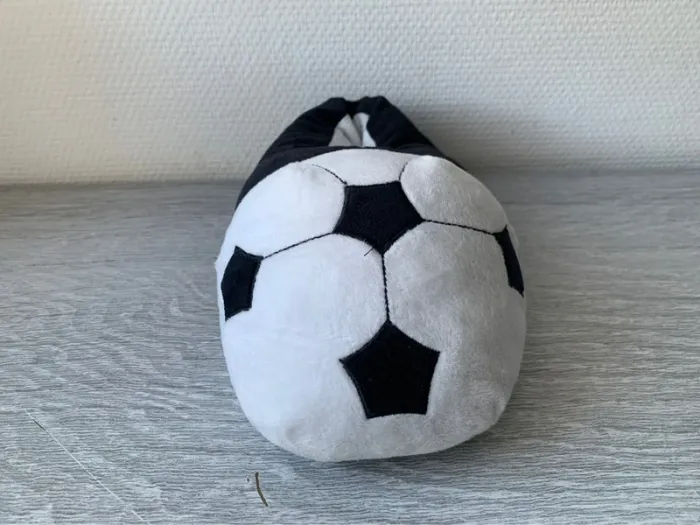 Chaussons thème football - Taille 39/40 - photo numéro 6