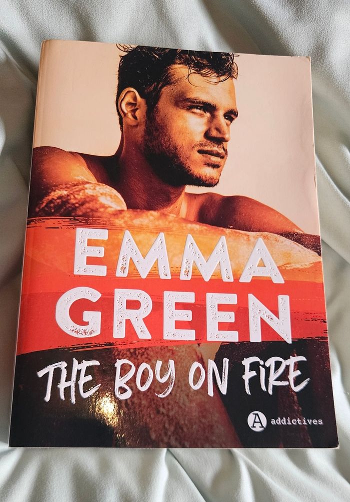The boy on fire Emma Green Broché
