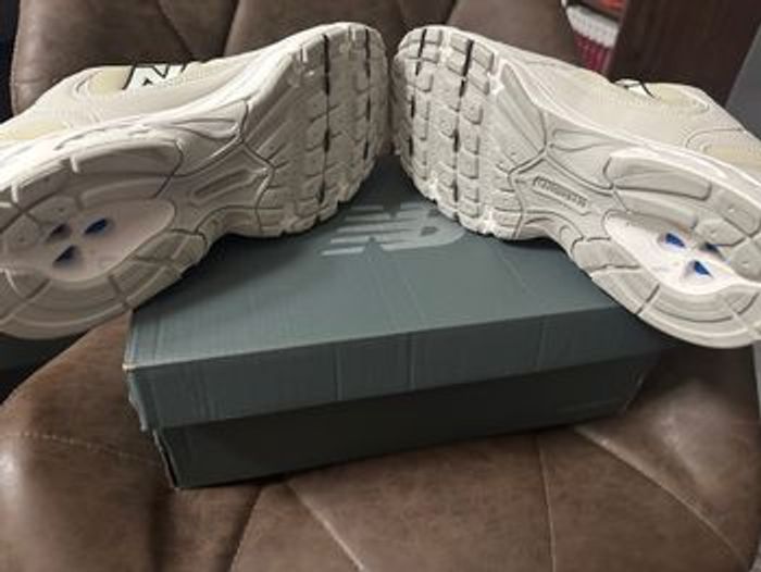 Basket New balance taille 43 - photo numéro 8