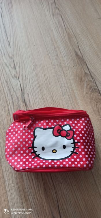Pochette hello kitty