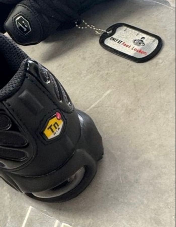 Nike tn noir enfants 34 - photo numéro 3