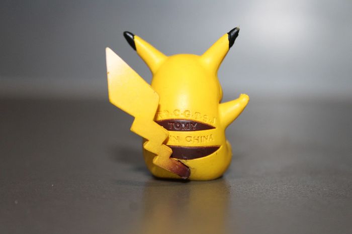 Figurine Pikachu - Pokémon - photo numéro 2