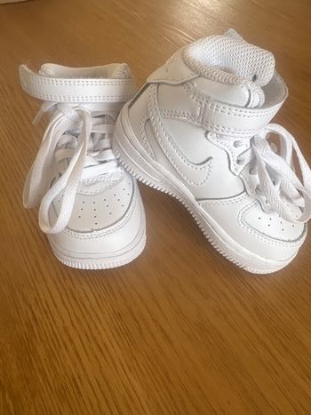 Nike montante blanche 