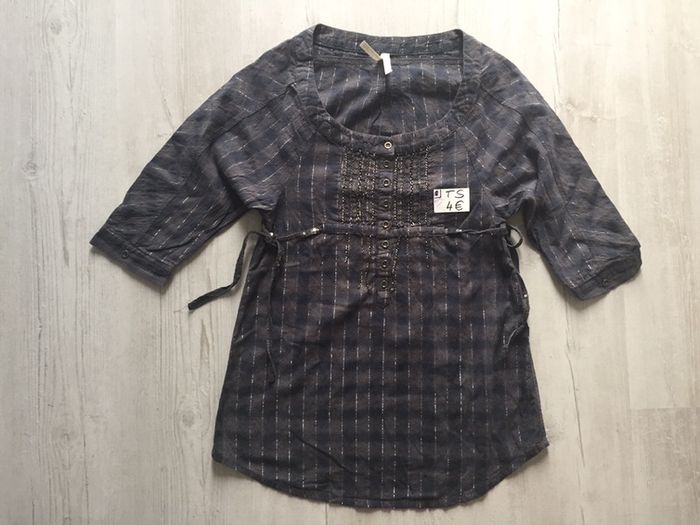 519-Blouse bershka T S - 36 - photo numéro 3