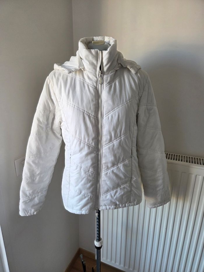 Manteau doudoune e blanche taille 40 42 Frlendli