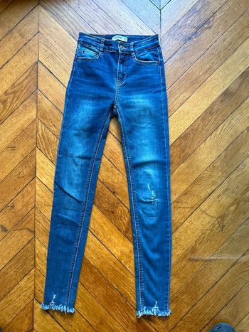 jean PULL&BEAR taille 32 