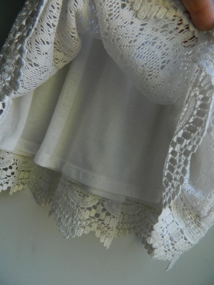 Robe T 4/6 ans en crochet "H&M" - photo numéro 3