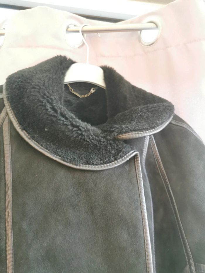 Manteau cuir agneau t 42 double fausse fourrure France - photo numéro 4