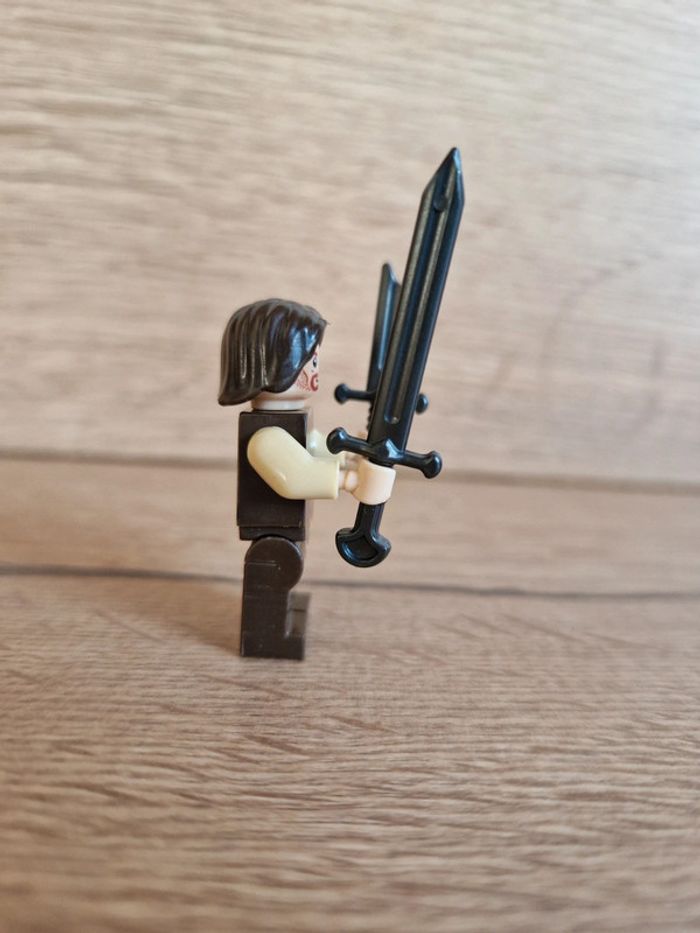 Figurine type lego Aragorn seigneur des anneaux - photo numéro 4