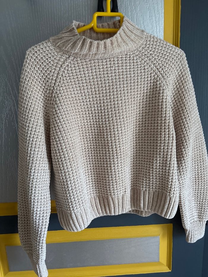 Pull court crème