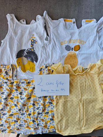 Lot de 4 t-shirt manches courtes jaune