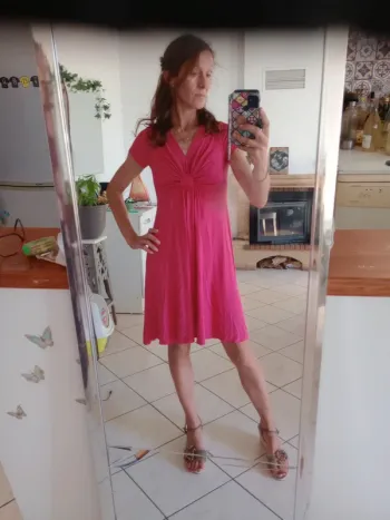 Robe 36 fushia c83
