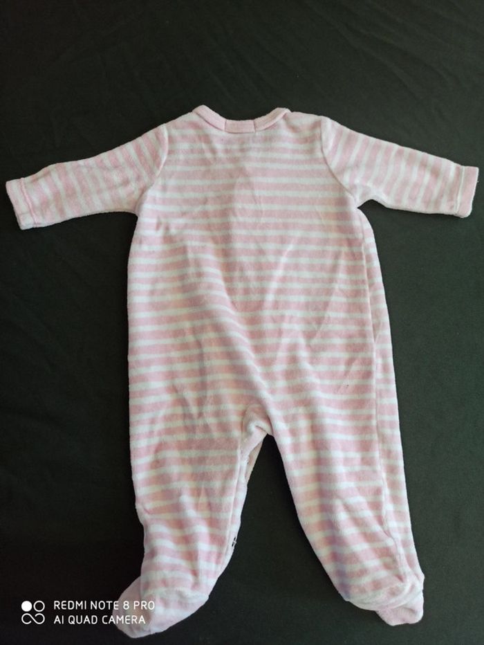 Pyjama à rayures et motifs - photo numéro 4