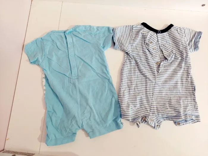 Lot de 2 combishort 3 mois - photo numéro 2
