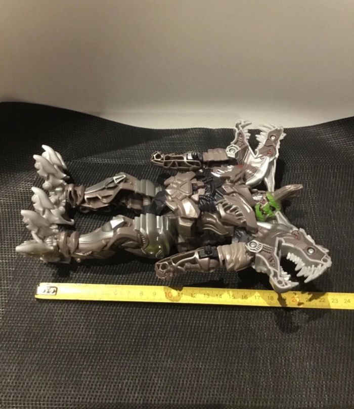 Transformers Grimlock armor up Turbo robot et dinosaure +20cm Hasbro - photo numéro 11