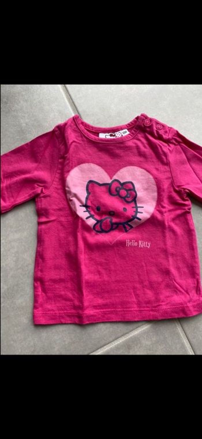Tee shirt manches longues Hello Kitty Taille 6 mois - photo numéro 3