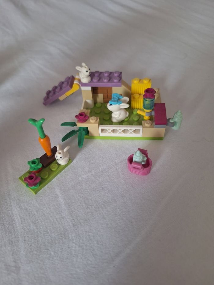 Lot 3 Lego friends univers lapins - photo numéro 2