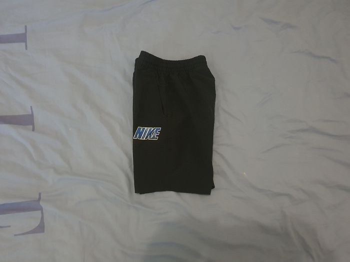 Nike short taille XS 6-8 ans 122-128 - photo numéro 6