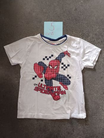 T-shirt spiderman 5 ans