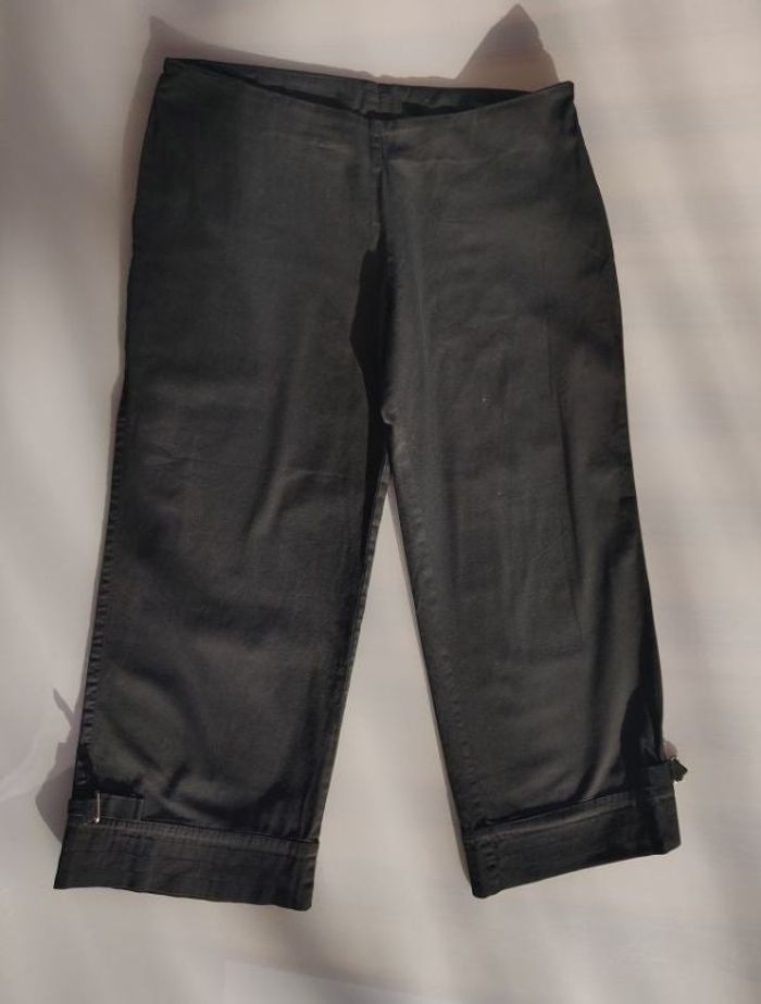 Pantacourt noir 40