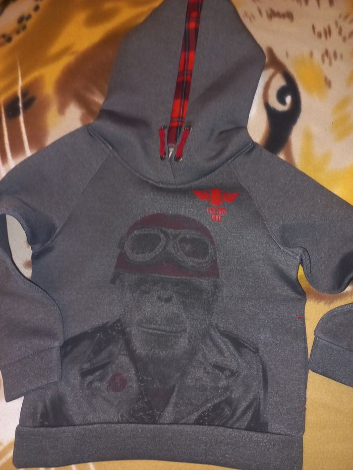 Pull et petite veste 8 ans - photo numéro 3