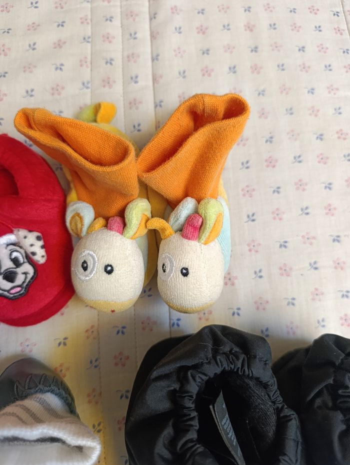 Lot 4 paires de chaussons bébé 16 - photo numéro 4