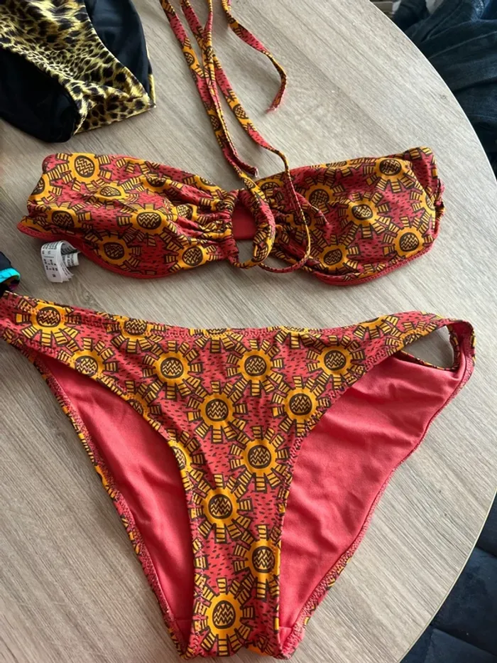 Lot 3 bikinis - photo numéro 3