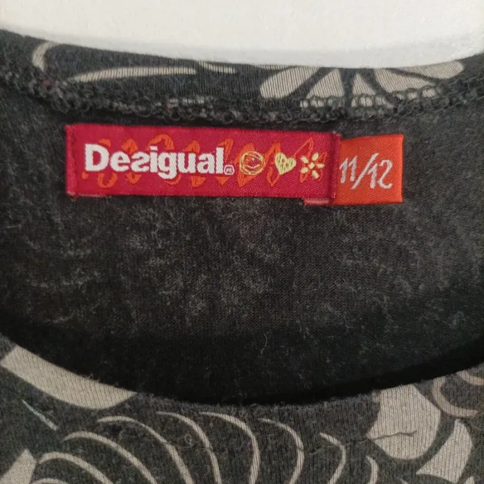 Robe Desigual taille 11/12 ans - photo numéro 4