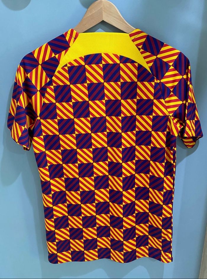 Maillot foot Nike Barça taille S - photo numéro 2