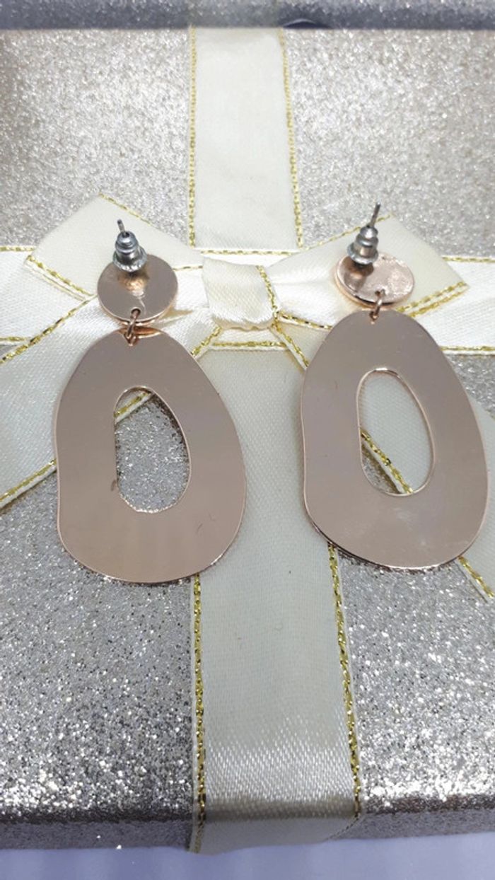 Boucles d'oreilles fantaisie - photo numéro 2